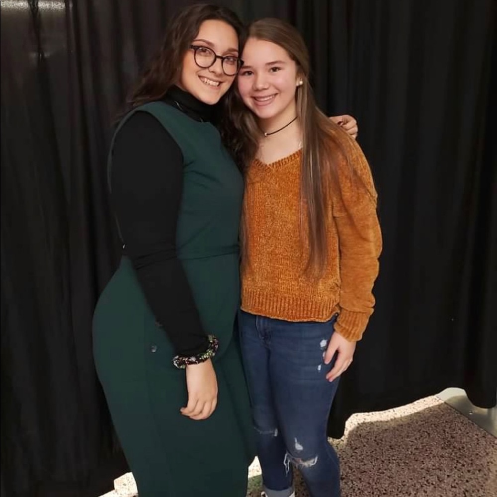 Mustard yellow V neck sweater